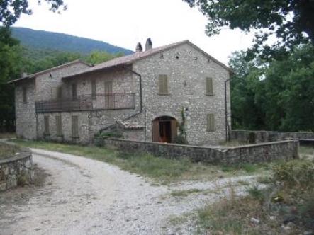 italiensk gård till salu i Umbrien