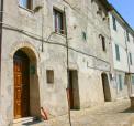 Townhouse 150kvm i en av vackraste by i Marche
